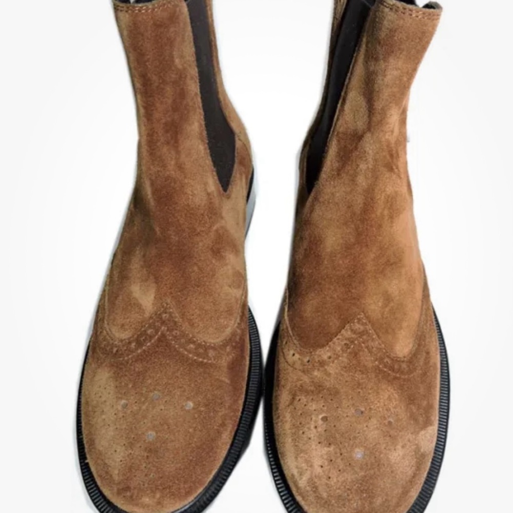 Tod’s Suede Chelsea ankle boots quarter brogue gored…38 (retail..$675)